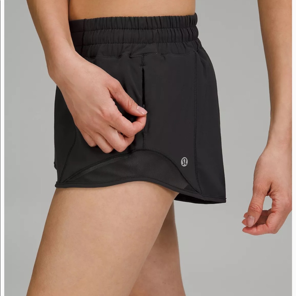 Lululemon Black Hotty Hot Low Rise 2.5” Shorts